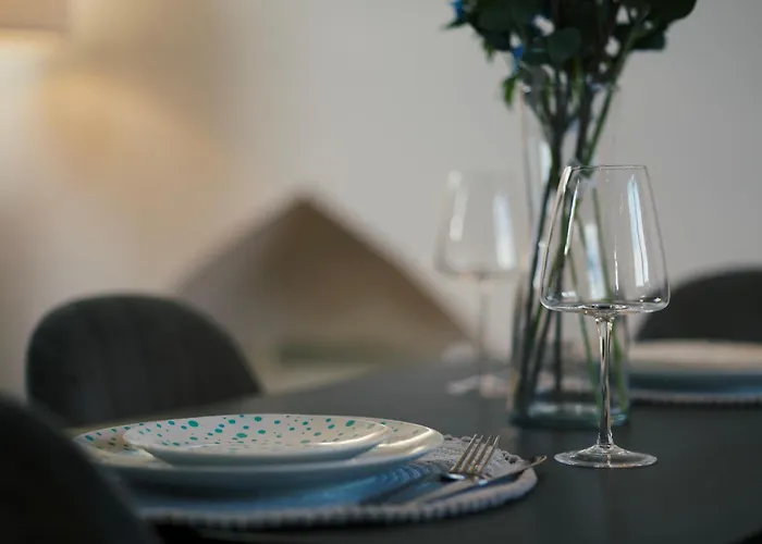 Luxury 3 Bed City Centre Apartment